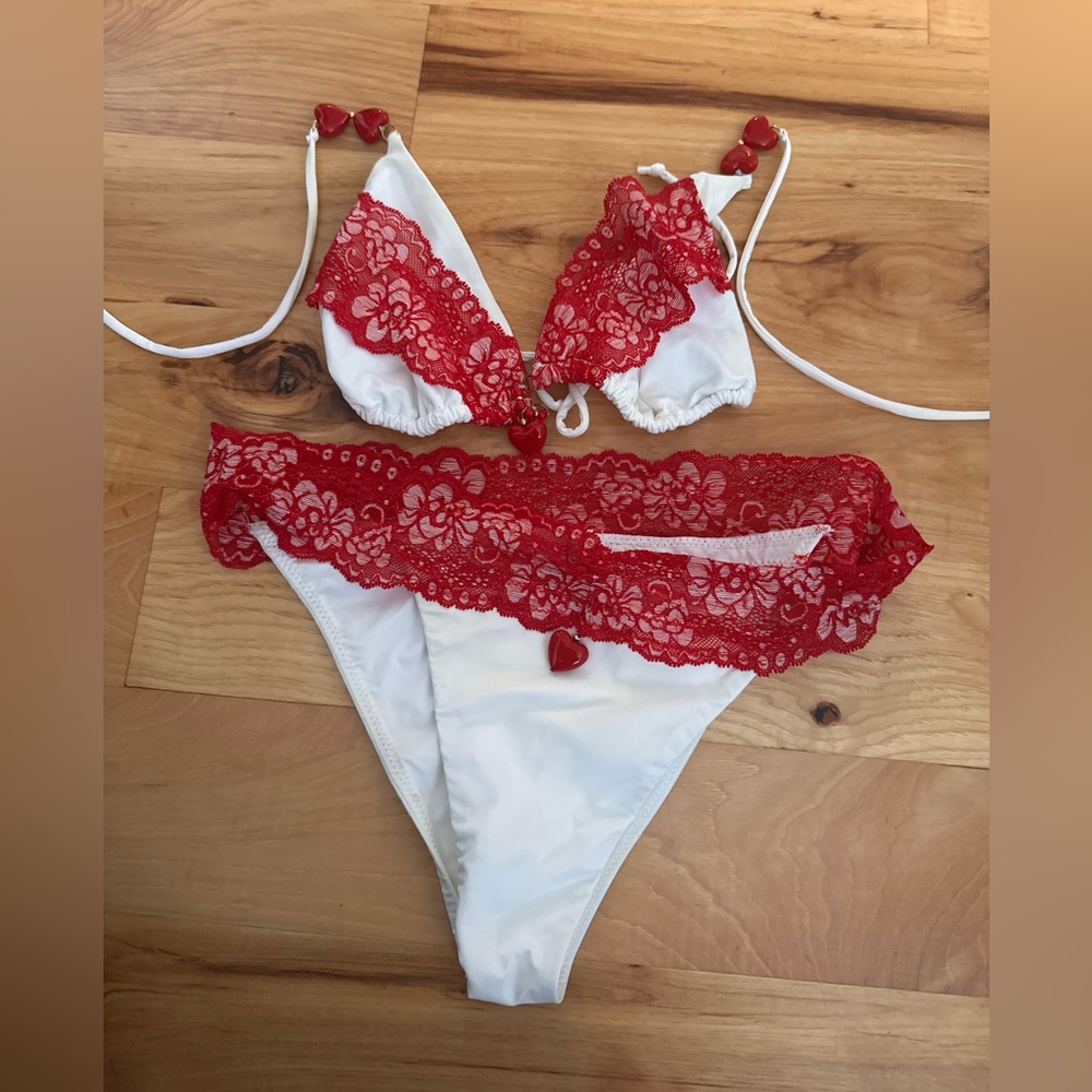 Beach bunny large top xl bottoms